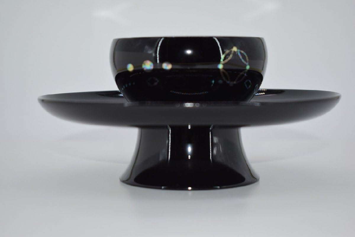 烏城彫　茶櫃(ちゃびつ) 梅とザクロ　萩焼セット付き 茶櫃 ｜ 岡山特産 烏城彫（うじょうぼり）～日本の手づくり漆器～